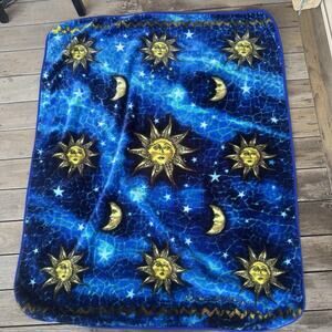Vintage 90s whimsigoth Celestial Sun & Moon Blue yellow fleece Throw